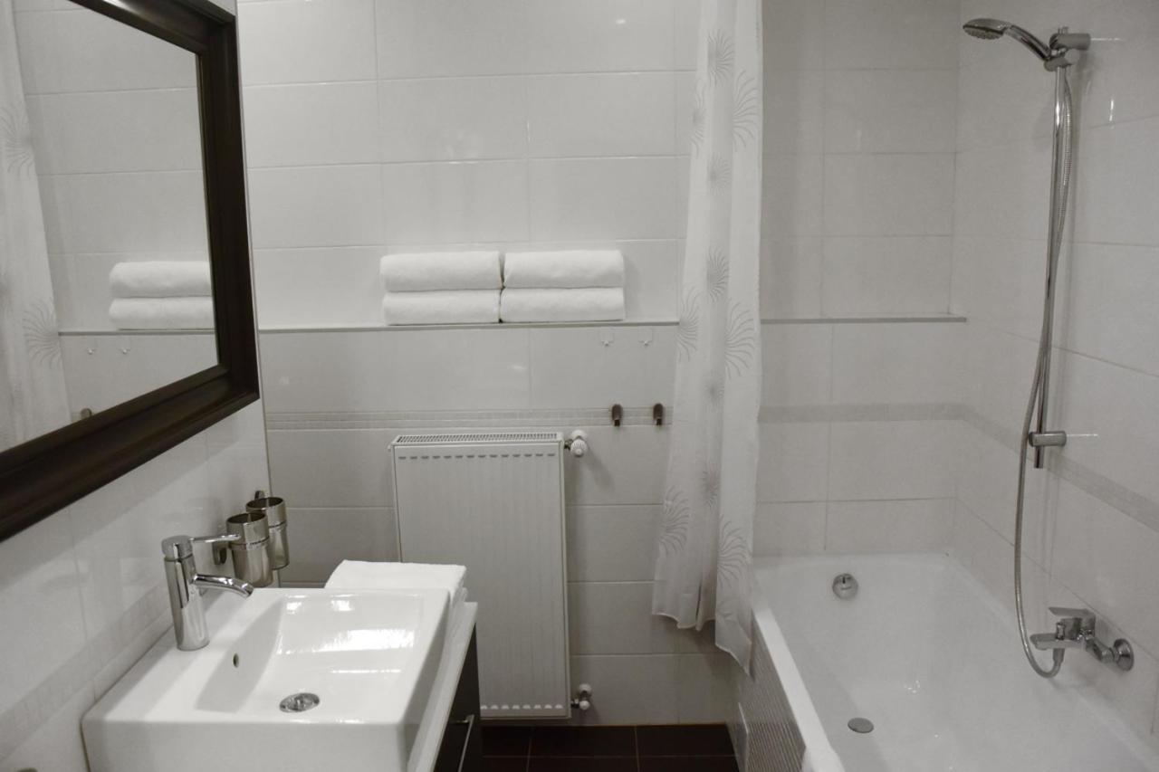 Apartman Dc2 Διαμέρισμα Ντέτσιν Εξωτερικό φωτογραφία