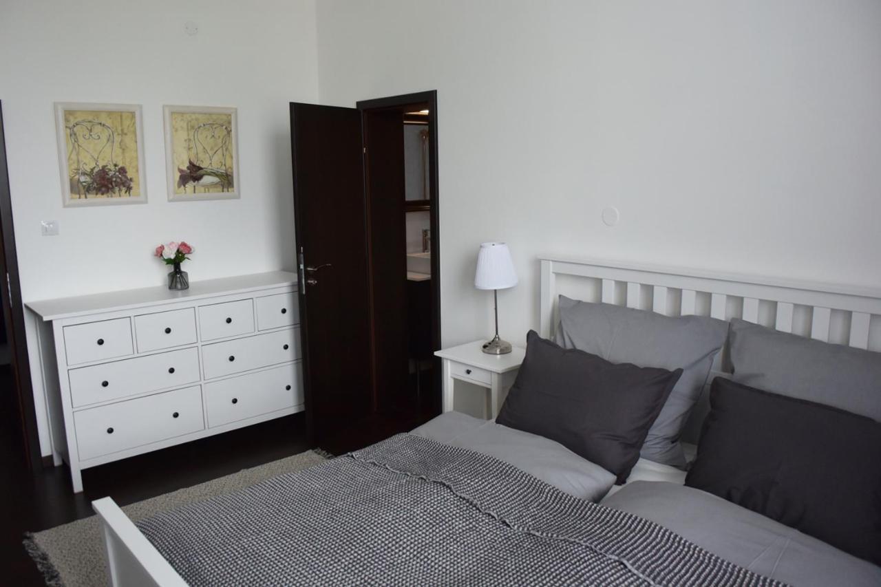 Apartman Dc2 Διαμέρισμα Ντέτσιν Εξωτερικό φωτογραφία